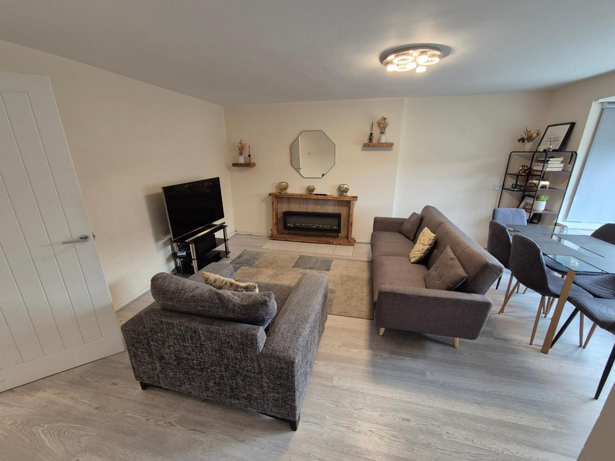 Lovely & Beautiful 2 Bed-Apartment In บอร์แรมวูด ภายนอก รูปภาพ